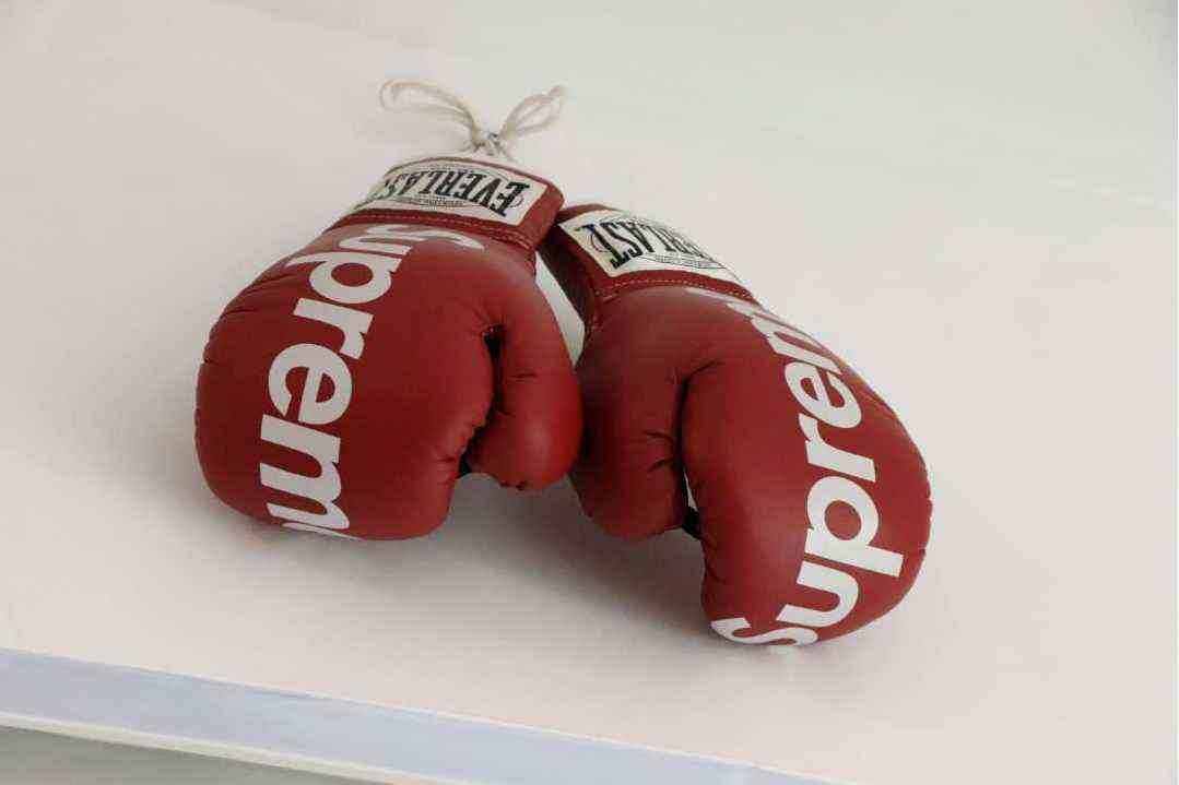 Boxing bag and equipment